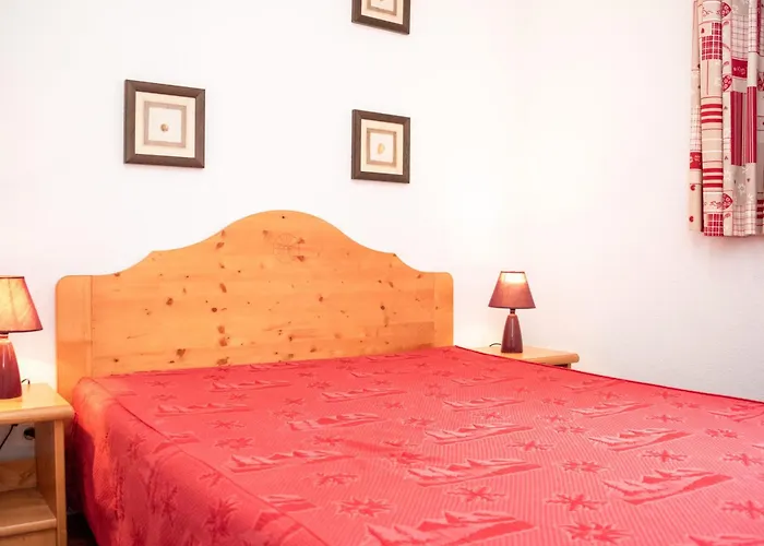 2 Pièces 4 Pers. à - Fr-1-504-272 Appartement *