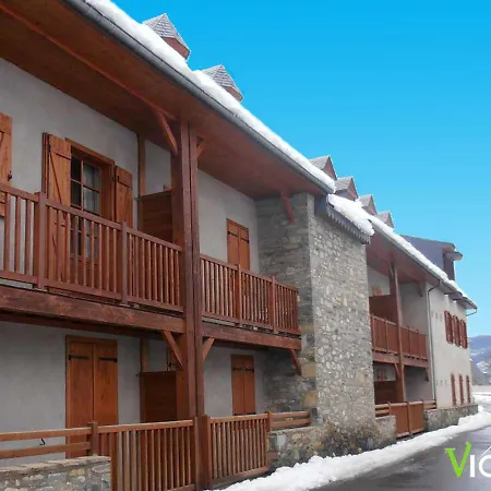 2 Pieces Pour 4 Avec Piscine, Proche Saint-lary-soulan Et Navette Telecabine - Fr-1-504-272 Apartment