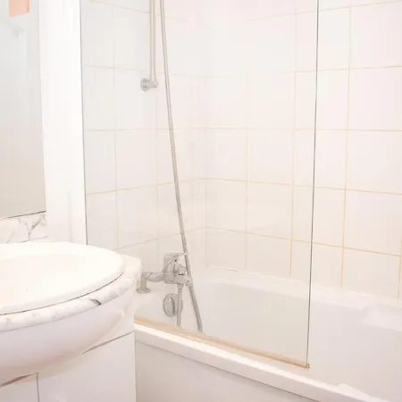Apartment 2 Pieces Pour 4 Avec Piscine, Proche Saint-lary-soulan Et Navette Telecabine - Fr-1-504-272